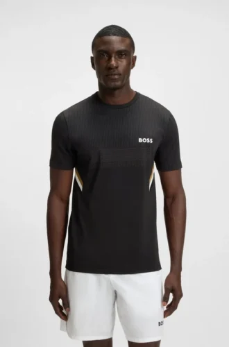 Aktiv piqué-T-shirt i smal passform med fuktavledning