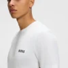 Aktiv piqué-T-shirt i smal passform med fuktavledning