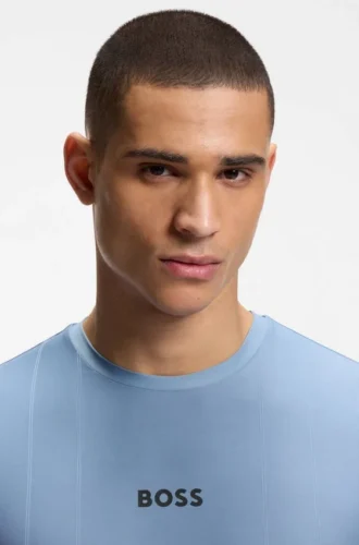 Aktiv slim fit T-shirt med jacquardränder och logotryck