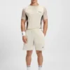Aktiva tennisshorts med fukttransporterande egenskaper
