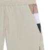 Aktiva tennisshorts med fukttransporterande egenskaper