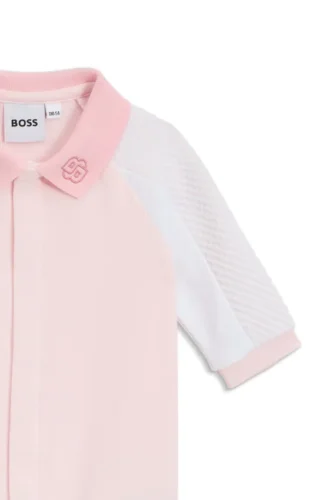 Babypyjamas i bomullsblandad jersey och frotté