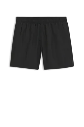 Badshorts med logotyper över hela plagget