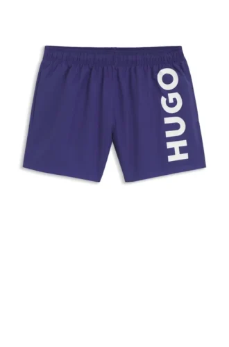 Badshorts med vertikalt logotryck