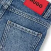 Blå jeans för barn i normal passform i slitna denim