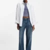 Blå jeans i lös passform i styv denim