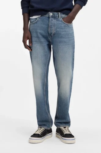 Blå jeans i regular fit i denim med whiskers