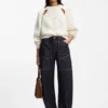 Blå jeans med ballongben i blå, styv denim