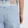 Blå jeans med vida ben i styv denim Blå jeans med vida ben i styv denim