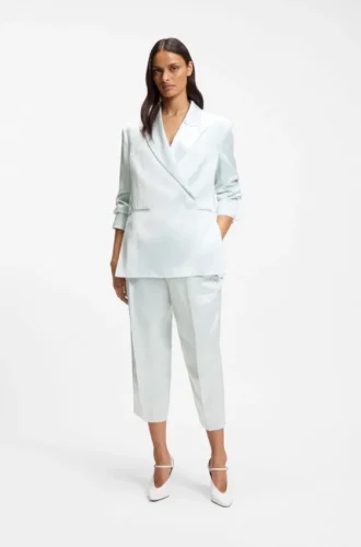 Blazer i avslappnad passform i mjuk satin