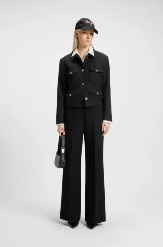 Blazer i normal passform i mjuk bouclé
