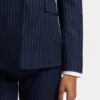 Blazer i normal passform med nålstreck