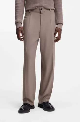 Byxor med modern passform i stretchig twill
