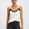 Camisole i satin med spetsdetaljer