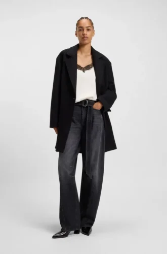 Camisole i satin med spetsdetaljer
