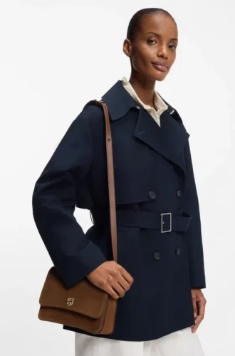 Crossbody-väska i mocka med Double B-monogram