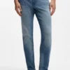 Delaware-jeans i smal passform i blått lättviktigt denim Delaware-jeans i smal passform i blått lättviktigt denim