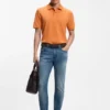Delaware-jeans i smal passform i blått lättviktigt denim Delaware-jeans i smal passform i blått lättviktigt denim