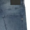 Delaware-jeans i smal passform i blått lättviktigt denim Delaware-jeans i smal passform i blått lättviktigt denim