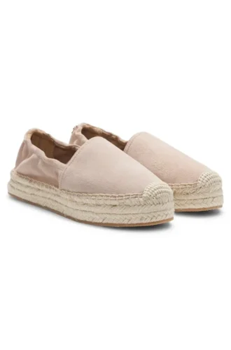 espadriller i mocka med mellansula i jute 1 330x500 - Espadriller i mocka med mellansula i jute