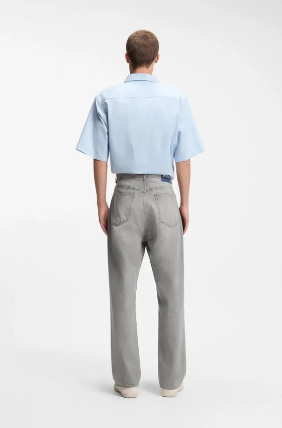 Gråa baggy-passformade jeans i stonewashed denim Gråa baggy-passformade jeans i stonewashed denim