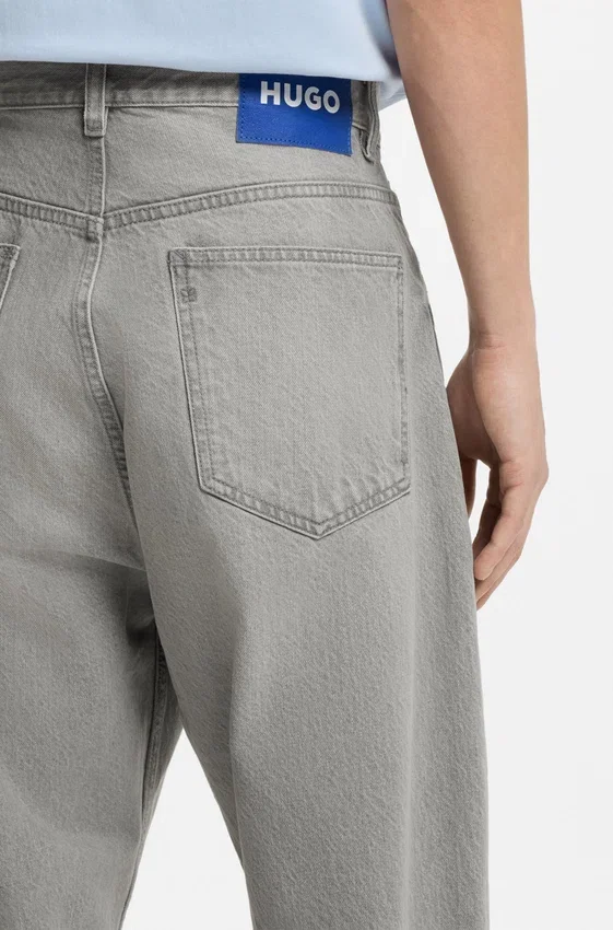 Gråa baggy-passformade jeans i stonewashed denim Gråa baggy-passformade jeans i stonewashed denim