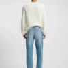 Grönaktiga jeans med avsmalnande passform i stretchdenim Grönaktiga jeans med avsmalnande passform i stretchdenim