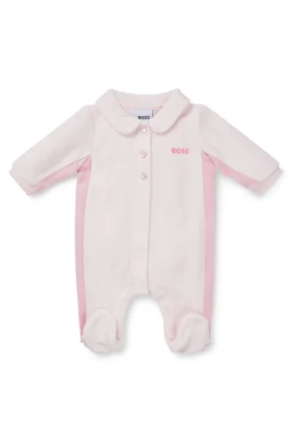 Heltäckande overall i sammet för spädbarn med broderad logotyp