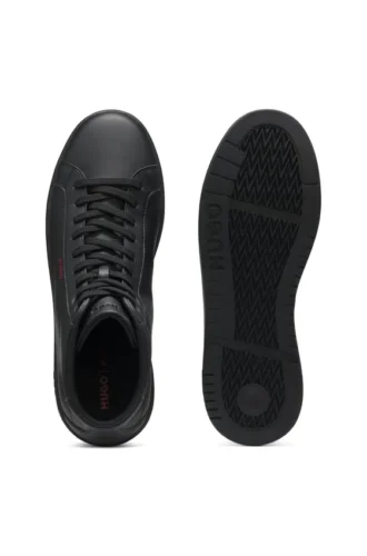 Högskurna sneakers i konstläder