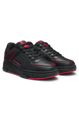 HUGO x RB sneakers med tjurmotiv i konstläder