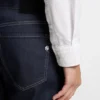 Indigo-färgade jeans med rak passform i stretchdenim Indigo-färgade jeans med rak passform i stretchdenim