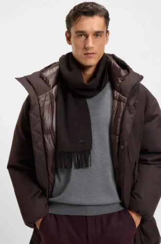 Italiensktillverkad ullscarf med logotyp