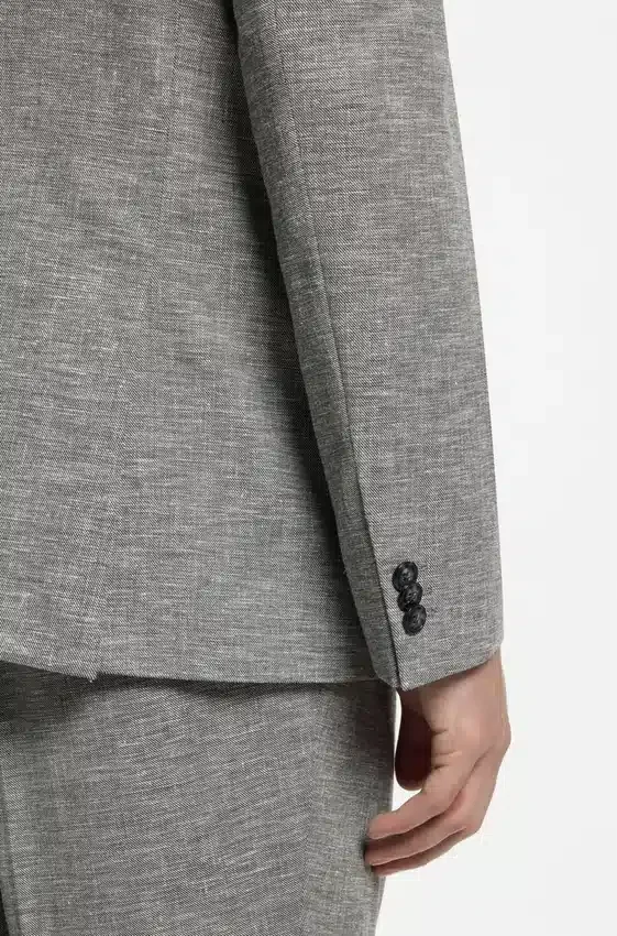 Jacka med extra smal passform i funktionsmässigt sharkskin Jacka med extra smal passform i funktionsmässigt sharkskin