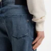 Jeans i normal passform i stretchdenim Jeans i normal passform i stretchdenim