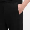 Joggingbyxor i bomullsblandning med broderat logo