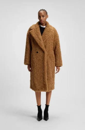 Kappa i fuskpäls med oversized-passform
