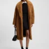 Kappa i fuskpäls med oversized-passform