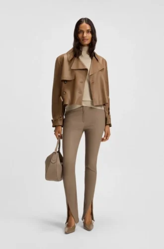 Läderjacka i trenchcoat-stil