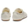 Låga sneakers i mocka och läder