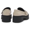 Loafers med spänne