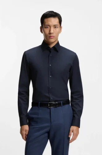 Lättstrykt slim fit-skjorta i stretchig bomullspoplin