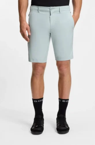 Lättstrykta shorts med vattenavvisande yta