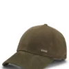 Mockakeps med logotyp i metall