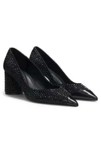 Pumps i satin med strass och 7 cm klack