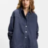 Rökblå blus i oversized-passform i styv denim