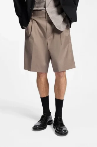 Shorts i avslappnad passform i stretchig bomullstwill