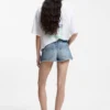 Shorts i normal passform i blå denim