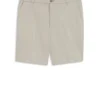 Shorts i stretchbomull med modern passform Shorts i stretchbomull med modern passform