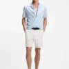 Shorts med modern passform i stretchig bomullstwill Shorts med modern passform i stretchig bomullstwill