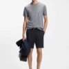 Shorts med modern passform i stretchig bomullstwill